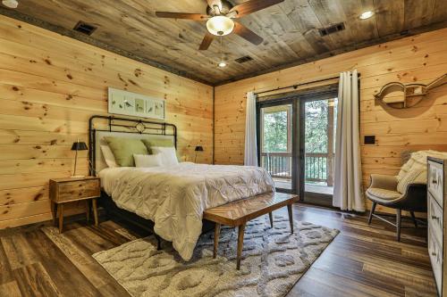 Highlands Retreat the Perfect Cabin for your relaxing experience in Mineral Bluff, USA