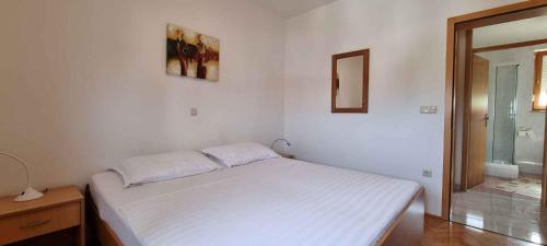 Apartment in Medulin with One-Bedroom 4, Medulin (Foto 7)