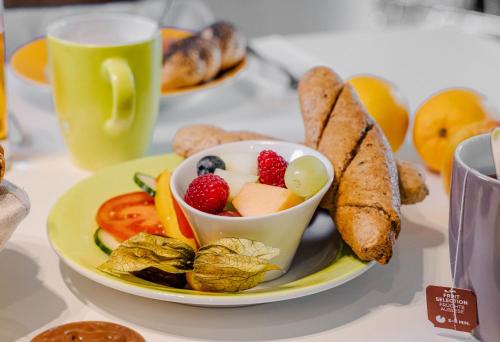 Ibis Styles Wien City - image 2