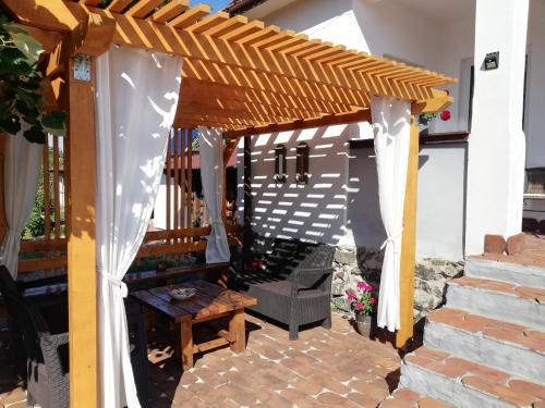 Casa Ago - Guest House - image 10