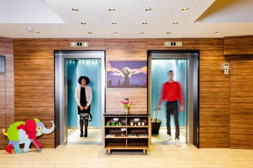 Ibis Styles Wien City - image 9