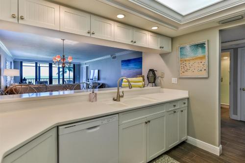 Compass Point 102 - image 12