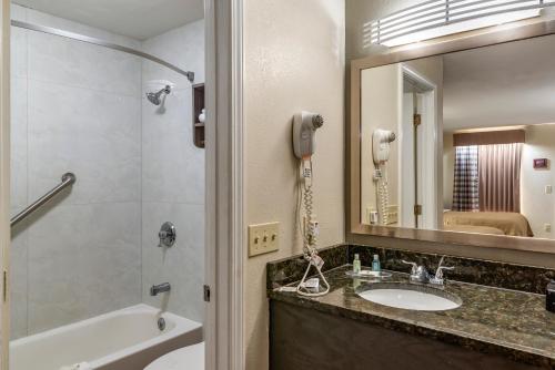 Quality Inn Conyers I-20 Quality Inn Conyers I-20