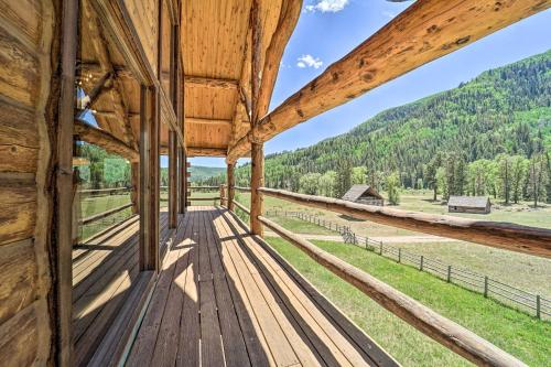 Fish Creek Ranch Lodge with Hot Tub and Game Room in Dunton (CO)