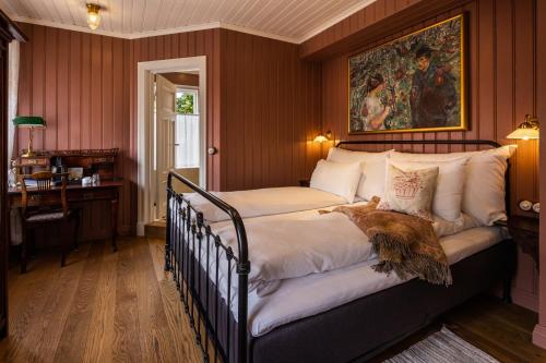 1 queen bed