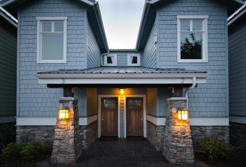 ทัศนียภาพภายนอกโรงแรม, Pacific Reef Hotel & Light Show in โกลด์บีช (ออรากอน)