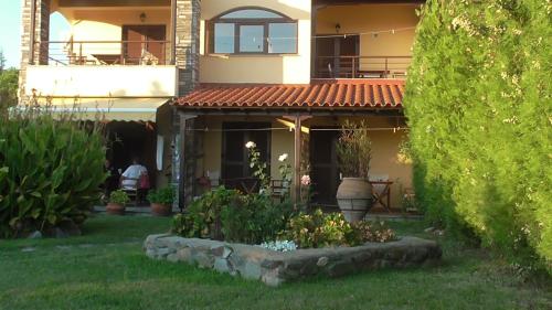 Studios Tripiti