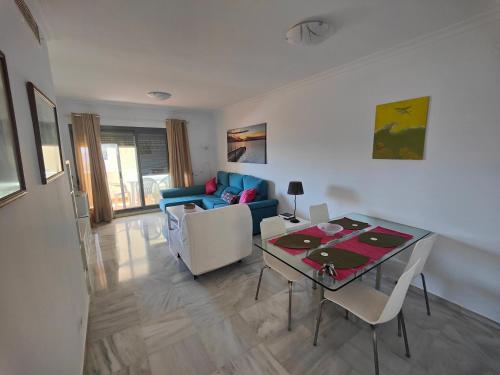 Two-Bedroom Apartment image 6