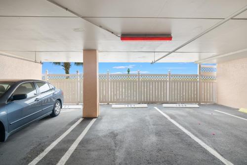 Beach Cottages 504 2BRs Pool Walk to Beach Ocean View Wi-Fi Sleep 7 - image 7