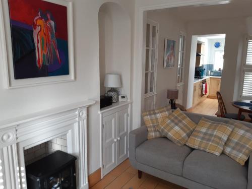 Sanderling - Grade 2 Listed Georgian Townhouse by the sea, Penzance (photo 8)