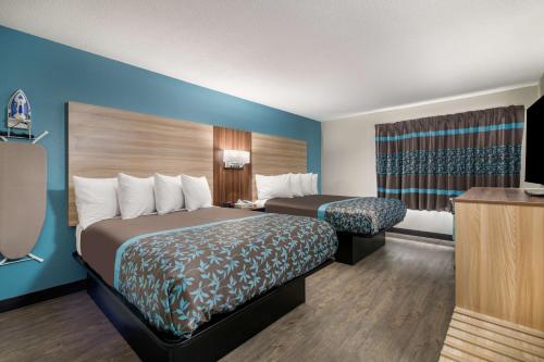 Queen Room with Two Queen Beds