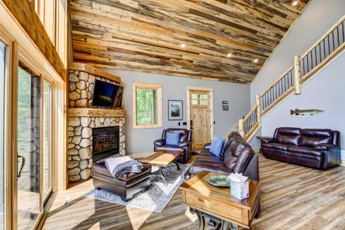 Pequot Lakes Retreat w/ Beach + Fire Pit! in Breezy Point (MN)