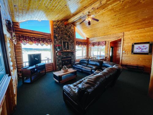 Angler's Lodge