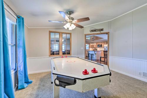 Lakefront Granbury Home, Boat Dock On-Site! in Granbury, USA