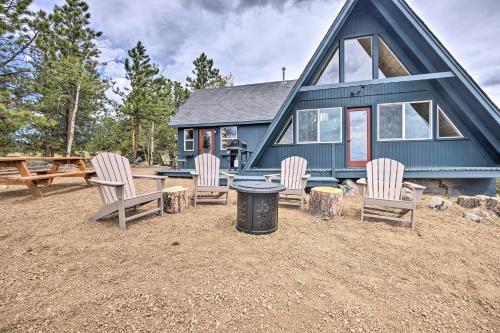 Modern Guffey A-Frame Cabin Grill, 38 Acres!