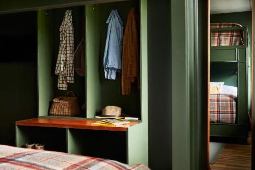 Hunter Inn - image 6