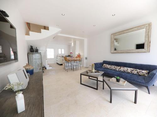 Attractive holiday home in Port Grimaud with jetty gîte à louer Port Cogolin