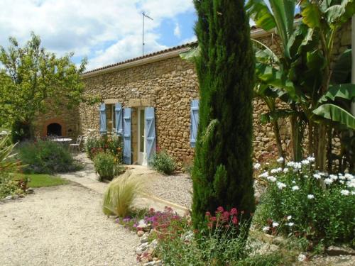 Gîte Saint-Pierre-de-Mons, 3 pièces, 4 personnes - FR-1-440-413 gîte à louer Saint-Pierre-de-Mons