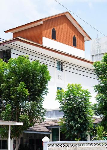 Grand Airport Resort – Bangkok, NY