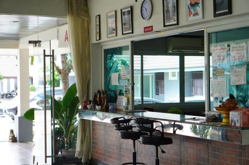 Grand Airport Resort – Bangkok, NY