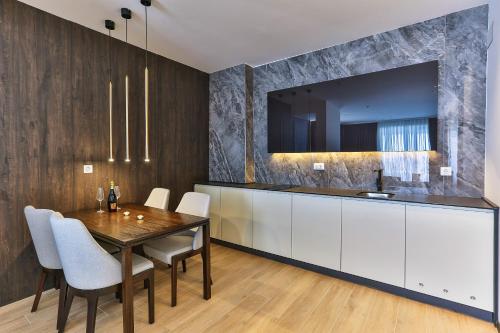 مطبخ, Green Stone Apartments in Rafailovici