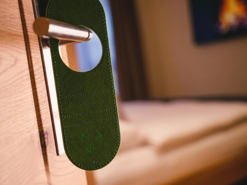 Deluxe Double Room with Balcony image 10