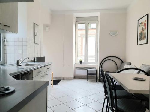 . Appartement au n°1 centre d'Avranches