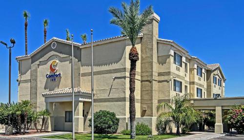 Comfort Inn West Phoenix at 27th Ave and I-I0