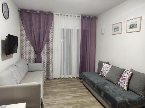 Royals apartments – Nikiti, MO