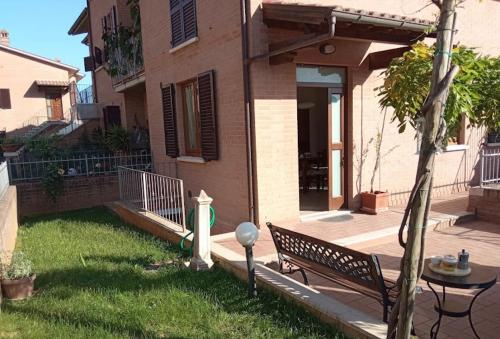  Appartamento Il Glicine, Ferienwohnung in Montalcino