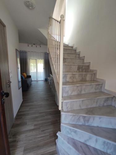Royals apartments – Nikiti, MO