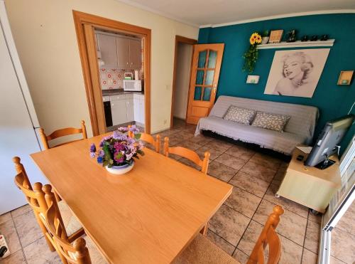  Sunflower Salamanca in Santa Pola