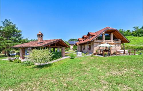 Stunning home in Prosenik Gubasevski with Jacuzzi, Sauna and WiFi