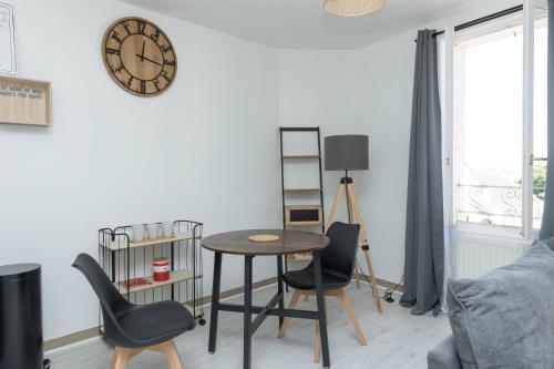 LE LUCIEN Eco-Appart'Hôtel - Angouleme - Centre - Wifi - Parking privé - Classé 4 étoiles