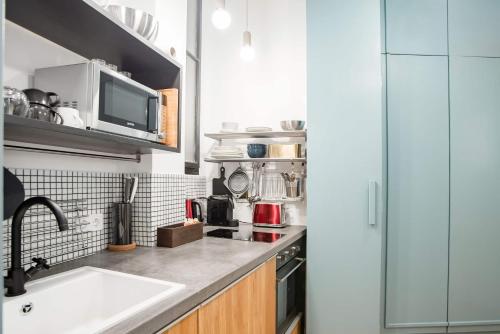Designer Dream Home At The St. Stephen Basilica - image 9