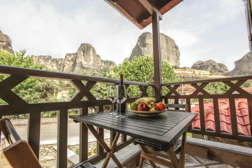 Meteora Heaven and Earth Kastraki premium suites - Adults Friendly