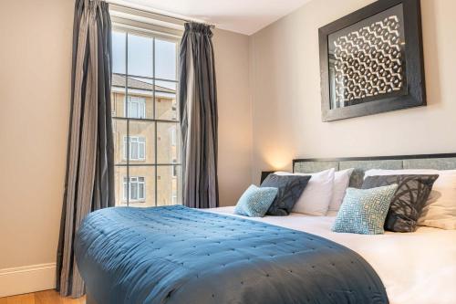 Bath Circle - image 6