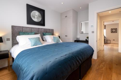 Bath Circle - image 5