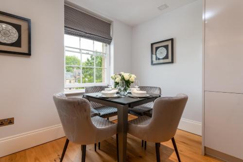 Bath Circle - image 12