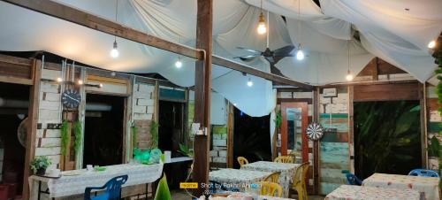 Food and beverages, Bungalow Mat Hj Limah in Pendang