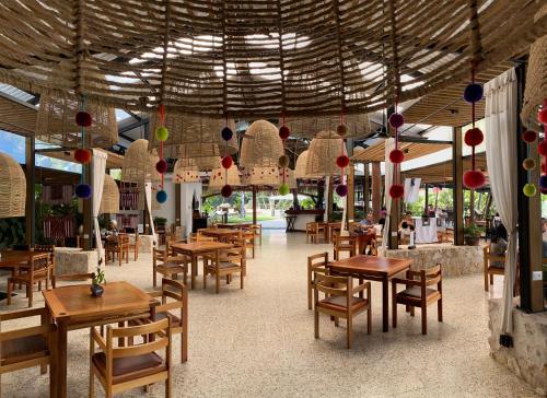 372584009 Villa Maya