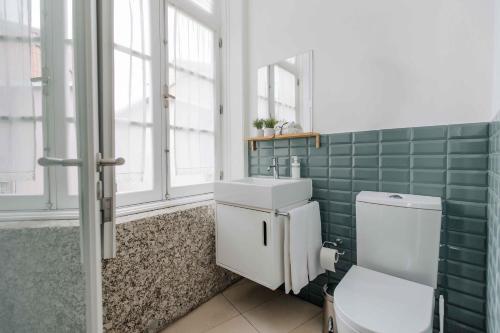 Trovador City Guest House - image 5