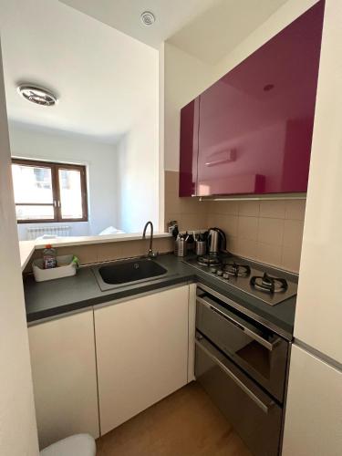 Kitchen, Laterani Guest House in San Giovanni
