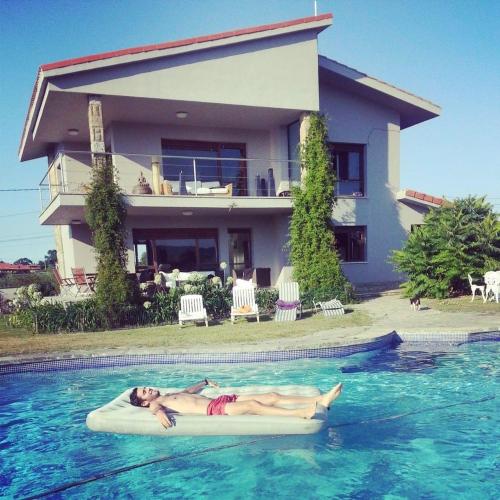 Chale piscina Gijón gîte à louer Pola de Laviana