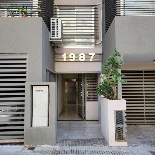 Entrance, Ibera apartment in Nuñez