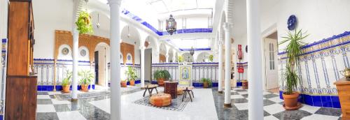 Villa andalusí con piscina privada y vistas al mar gîte à louer Totalán