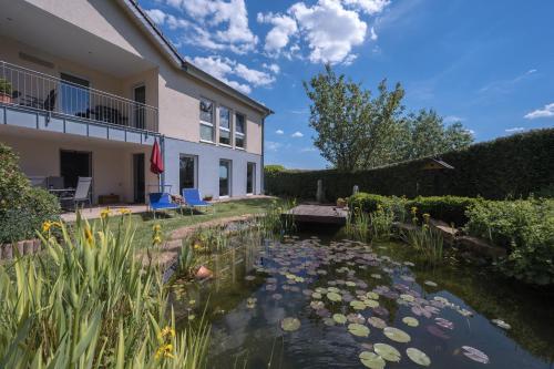 Ferienwohnung Schwalbennest in Weinsheim, Deutschland