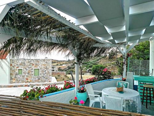  Rou Garden House in 85700 Karpathos
