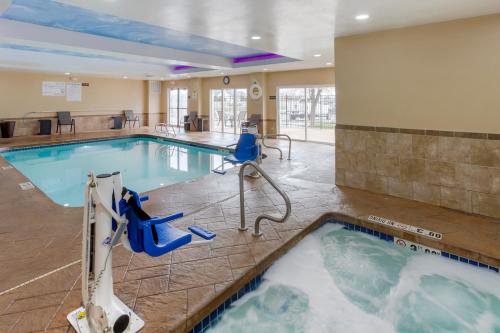 Comfort Inn & Suites Woods Cross - Salt Lake City North