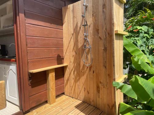 Gites dans un jardin in Terre-de-Haut